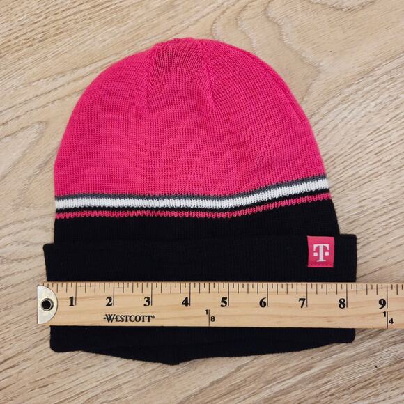T-Mobile Pink & Black Reversible Beanie Snow Cap Logo Branded Size Adult OSFM - Picture 3 of 5